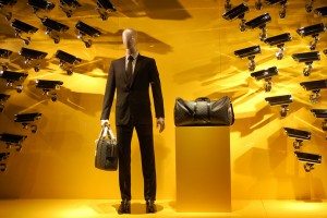 <p>Tandis que la suspicion autour d’un espionnage industriel basé sur le hacking s’accentue, Philippe Quéau pointe l’enjeu plus vaste de cette cyberguerre: celui d’une nouvelle société de la surveillance.</p>